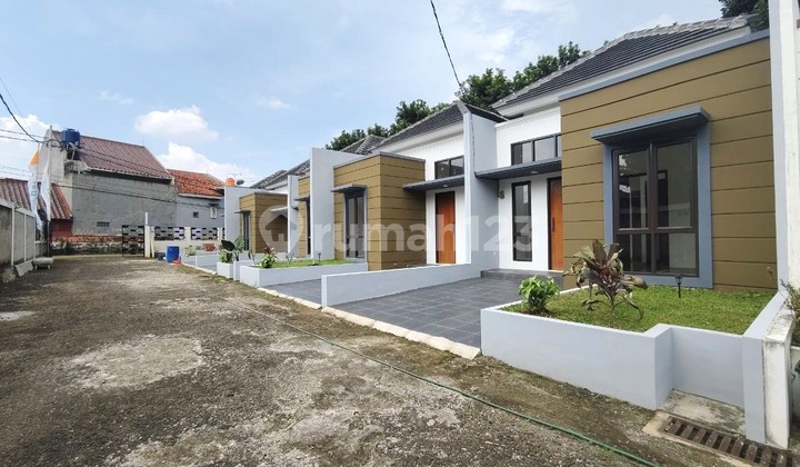 Rumah Siap Huni, Tanah Luas, Full Bata Merah, Dalam Cluster Jatisari Rumah Siap Huni, Tanah Luas, Full Bata Merah, Dalam Cluster Jatisari