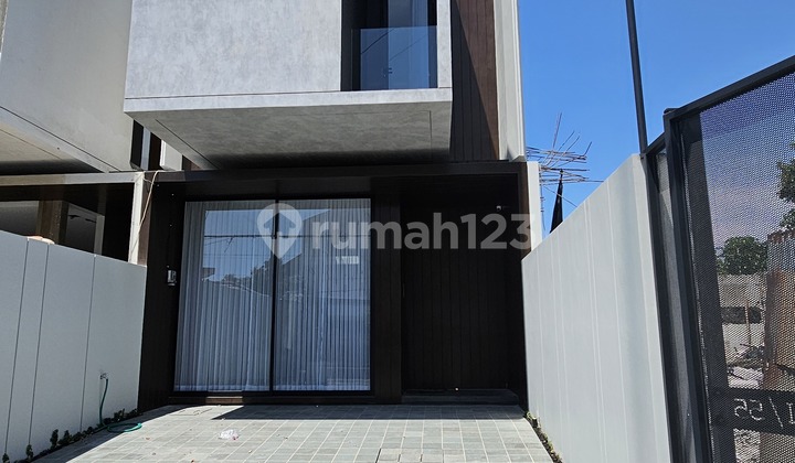 Dijual Rumah Mewah Area Dharmahusada Furnish Harga Terjangkau Dijual Rumah Mewah Area Dharmahusada Furnish Harga Terjangkau