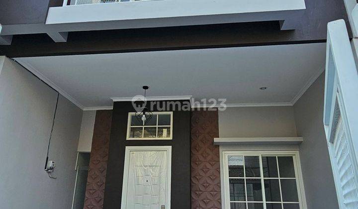 Rumah Murah 2 Lantai Model Scandinavian Di Lebak Indah Surabaya  2