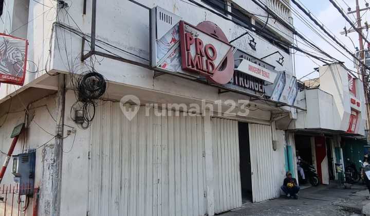 Ruko 3 Lantai Tambakrejo Surabaya Lebar 7  Kondisi Siap Pakai 2