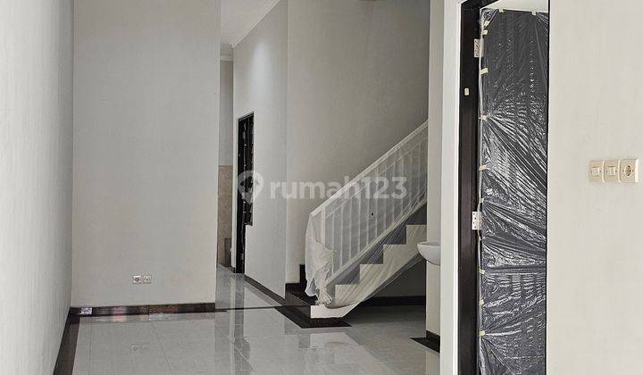 Rumah Baru Shm Di Rungkut Asri Timur, Surabaya Kondisi Baru Gres 2