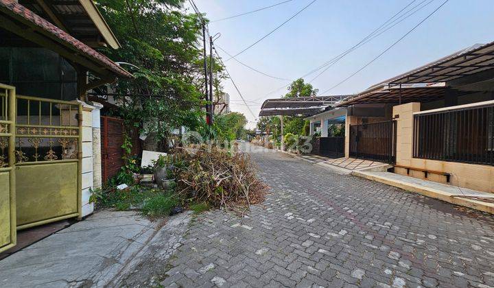 Rumah 2 Lantai Bagus SHM di Villa Kalijudan Indah, Surabaya 2