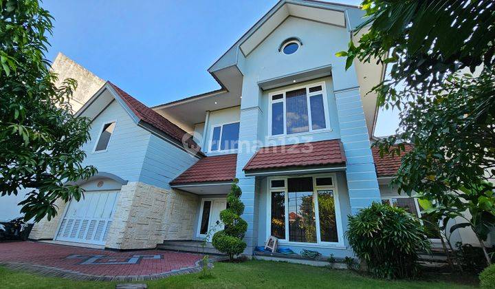 Rumah 2 Lantai Bagus Semi Furnished SHM di Sukolilo, Surabaya 2