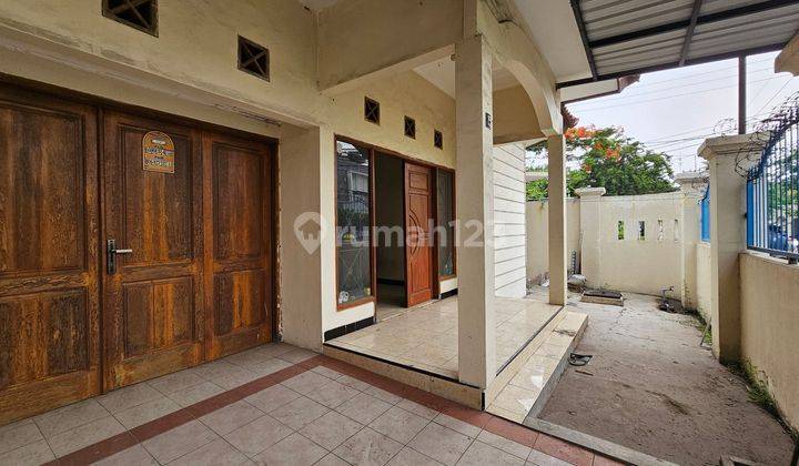 Rumah Usaha di Sukolilo Surabaya Dekat Kampus Cocok Untuk Kos 1