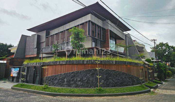 Rumah Mewah Senyaman Villa Di Manyar Surabaya 1