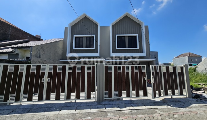 Rumah Estetik Scandinavian Di Medoka Rungkut Kondis Baru Gres Rumah Estetik Scandinavian Di Medoka Rungkut Kondis Baru Gres