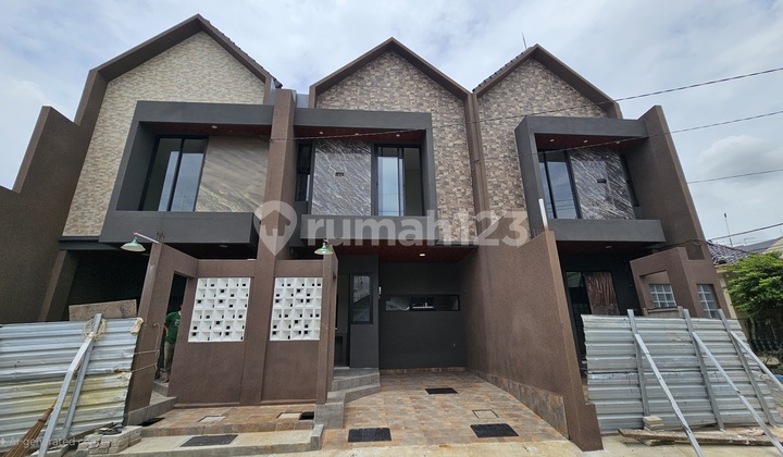 Aesthetic Scandinavian-Style House Near the Airport, Brand New Condition. 2