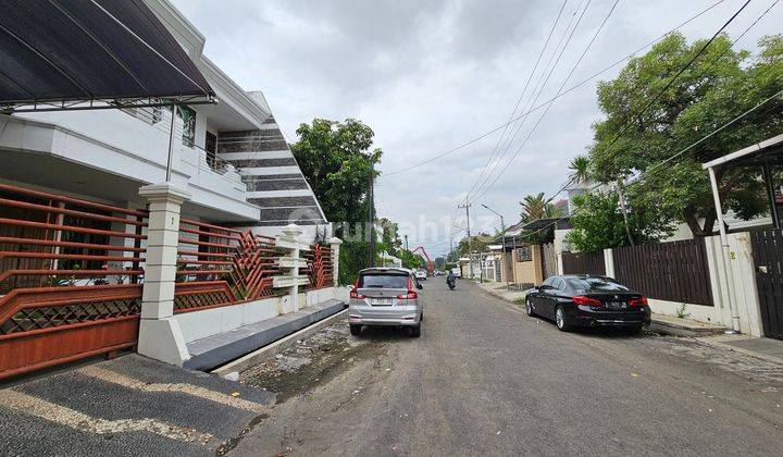 Rumah Mewah 2 Lantai Simpang Darmo Permai Dekat Pakuwon Mall 2