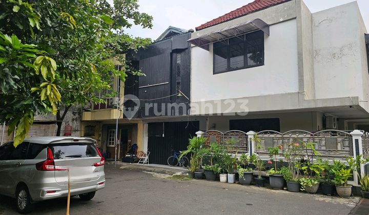 Ruko 2 Lantai Raya Kenjeran Dikeliling Banyak Area Komersil Ruko 2 Lantai Raya Kenjeran Dikeliling Banyak Area Komersil