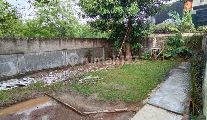 Rumah SHM Bagus 3,7M-an Di BSD Taman Edelweis Dekat Binus & Plaza 6