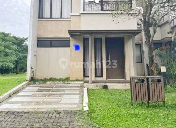 Rumah Minimalis Modern 2 Lantai Depan Taman 2,6M Di BSD Eminent 1