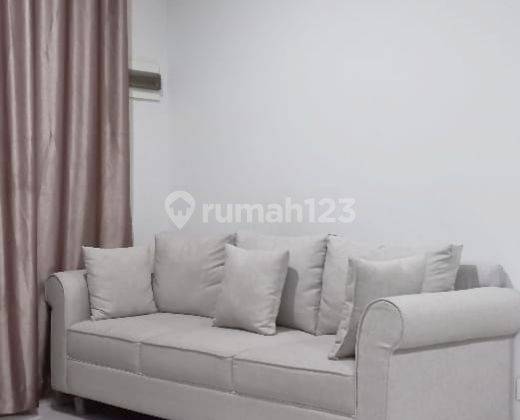 Rumah Minimalis Modern 2 Lantai Depan Taman 2,6M Di BSD Eminent 2