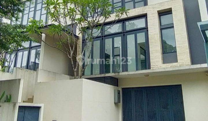 Rumah Bagus Modern Minimalis 7M-an Cluster Elit Di BSD Navapark 1