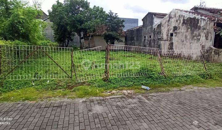 Tanah Utara Ambarukmo Plaza Lingkungan Premium Jln Wahid Hasyim  2