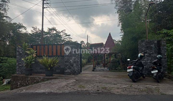 Jual Rumah Villa Lahan Luas Lokasi Turi Dekat Wisata Kaliurang