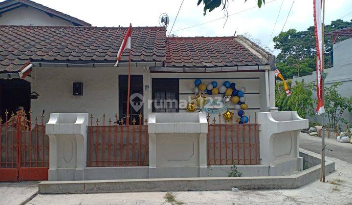 Rumah 2 Lantai Bagus SHM di Margahayu Raya, Bandung 1