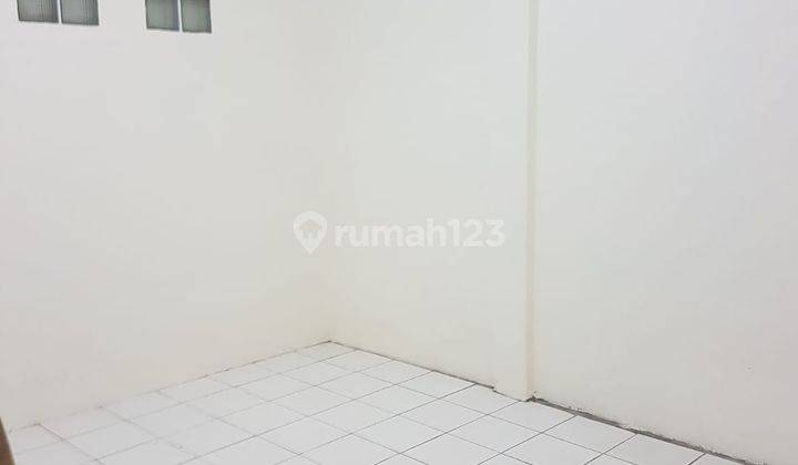 Rumah 2 Lantai Bagus SHM di Kopo, Bandung 2