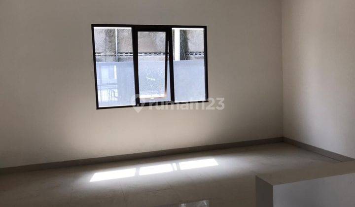 Ruko di Braga, Bandung Bagus SHM 12