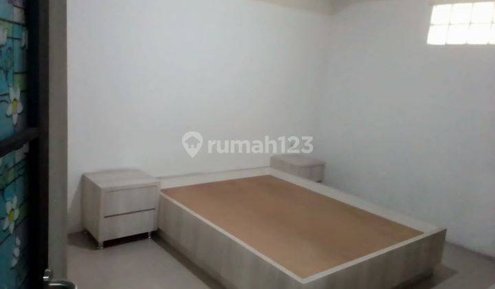 Rumah 2 Lantai Bagus SHM di Kembar Timur Regol, Bandung 1