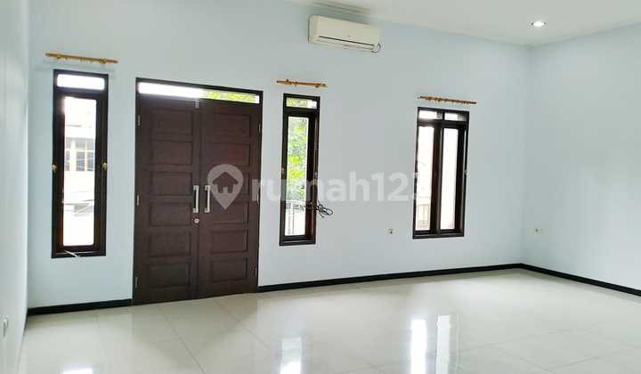 Rumah Bagus SHM di Mekar Wangi, Bandung 1