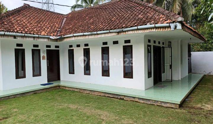 Rumah Bagus Semi Furnished SHM di Manonjaya, Tasikmalaya 5