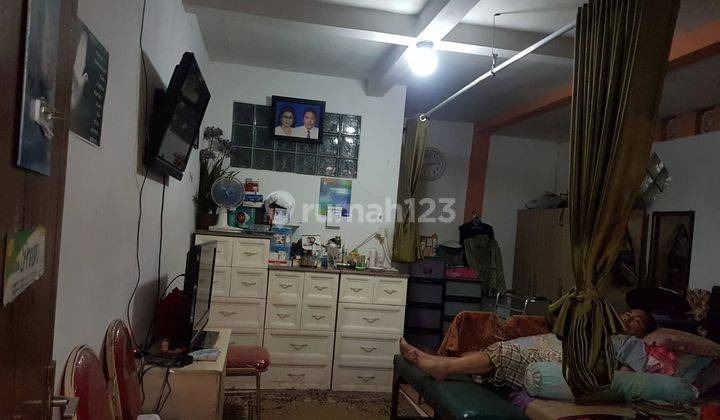 Rumah 3 Lantai Bagus SHM di Jl Peta, Bandung 6