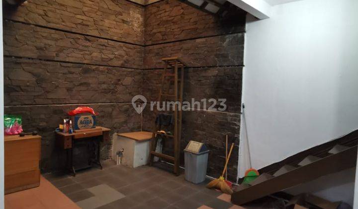 Rumah 2 Lantai Bagus Semi Furnished SHM di Taman Kopo Indah Tki 2, Bandung 1