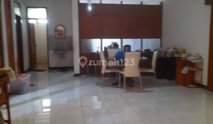 Rumah Bagus Semi Furnished SHM di Sukajadi, Bandung 1