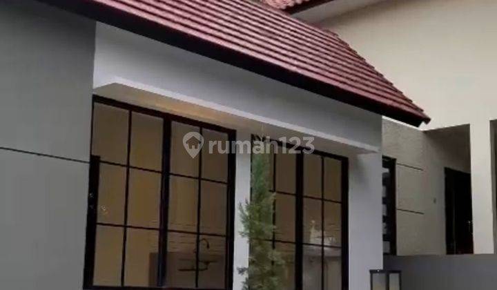 Rumah Bagus SHM di Kota Baru Parahyangan, Bandung 2