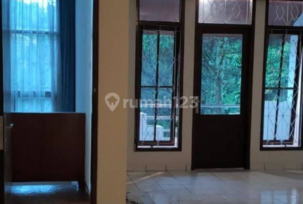 Rumah 2 Lantai Bagus SHM di Perum Lippo, Arcamanik Bandung 2