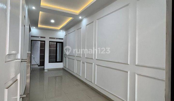 Rumah 2 Lantai Bagus SHM di Pasir Luyu, Bandung 1