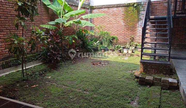 Rumah 2 Lantai Bagus SHM di Maleber Andir, Bandung 2