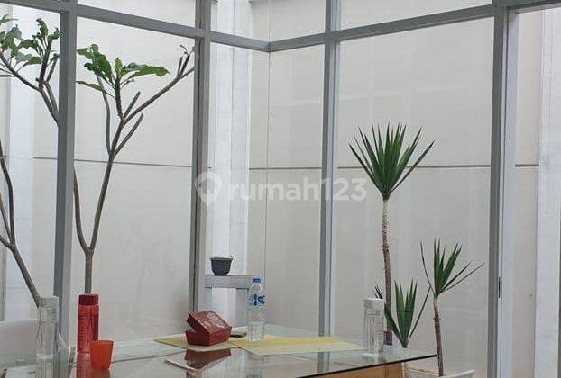 Rumah Kontrakan 2 Lantai Bagus Furnished SHM di Summarecon Bandung, Bandung 1