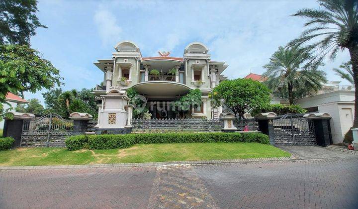 Golf View Terbaik Graha Family Tropical Modern Blok Favorit 2