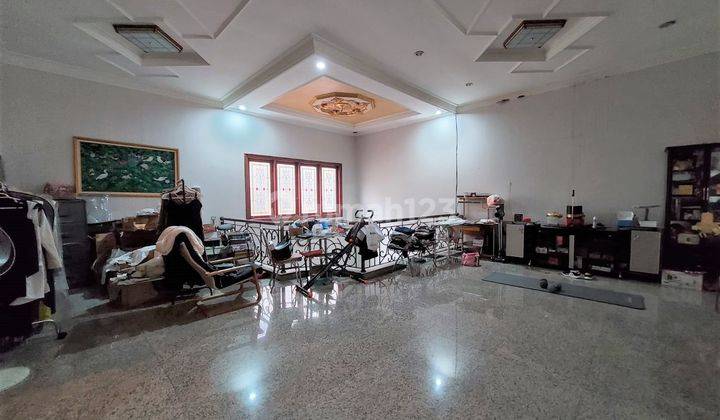 Best Deal Graha Family 2,5 Lantai Full Marmer Kusen Jati Favorit 5