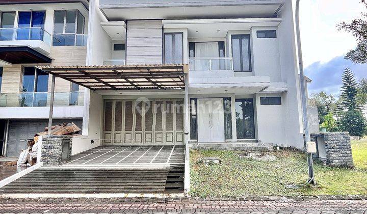 Langka Rumah Baru Pakuwon Indah The Mansion Granada 4 Kamar Tidur 1