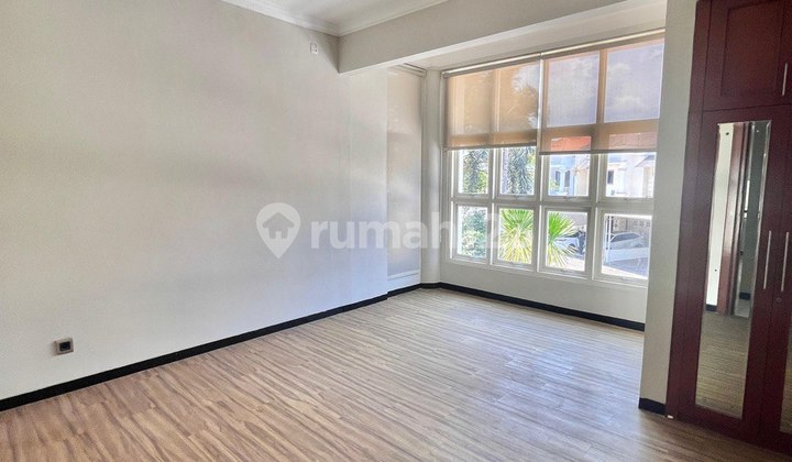 Siap Huni Baru Rumah Jemursari Regency Dekat Tengah Kota 2