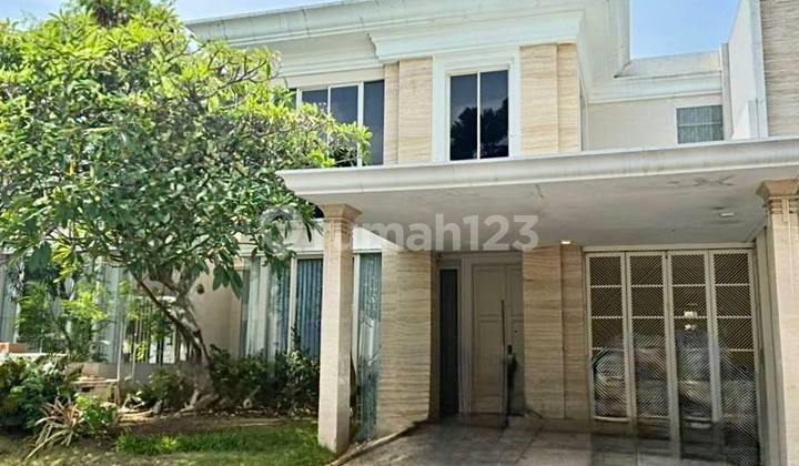 Mewah Pakuwon Indah La Riz The Mansion Vbr Imperial Golf Granada Graha Famili Dian Istana Mewah Pakuwon Indah La Riz The Mansion Vbr Imperial Golf Granada Graha Famili Dian Istana