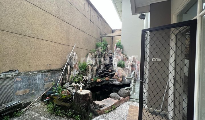 GRAHA FAMILI Dekat Roca Classic Mediterran Bangunan Kokoh 2