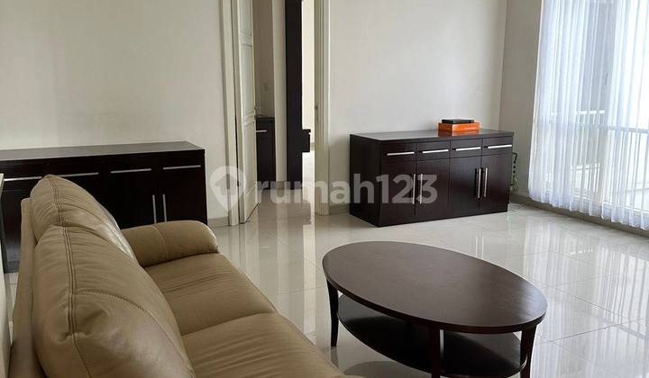 Disewakan Rumah Citraland 2 Lantai Semi Furnish Dkt Pakuwon 2