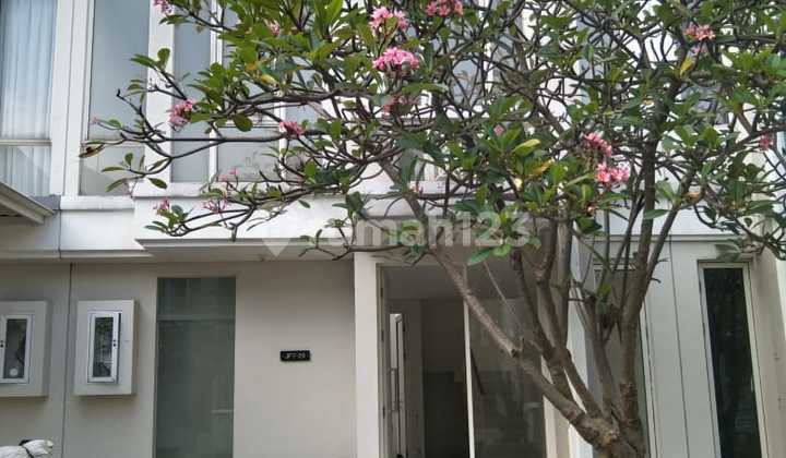 Langka Rumah 2 Lantai Grand Pakuwon Harga Murah bisa Nego