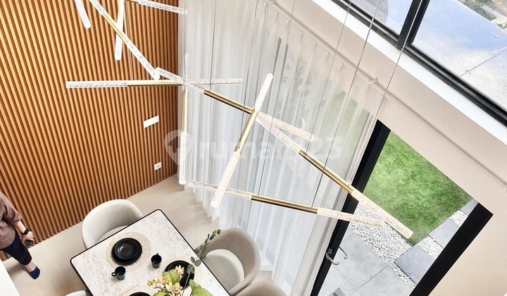 Furnished Dekat Pakuwon Mall dan Citraland Mewah Graha Natura Pakuwon 2