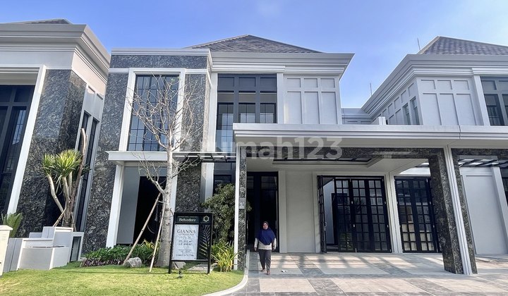 GRAND LUXURY HOME Pakuwon Indah Belvedere GrandGolf GranadaLisbon