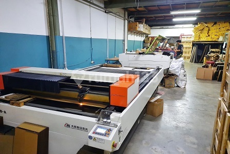 Warehouse can become a factory with container access in Serpong industrial area. 20685