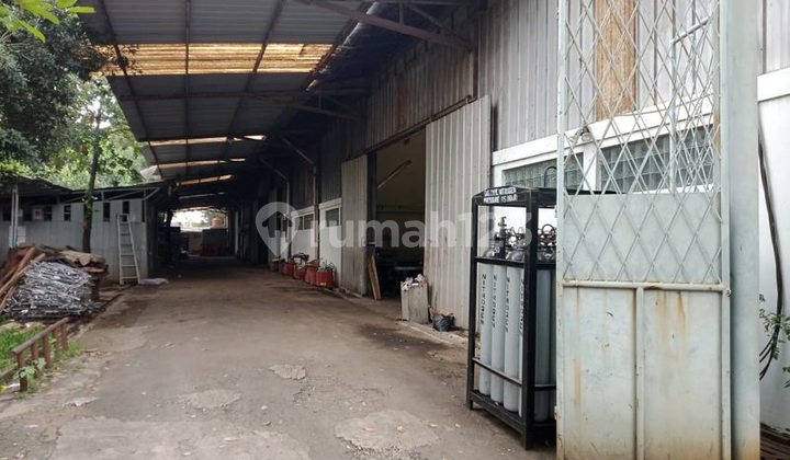 Pabrik Luas Hadap Barat, 1 Lantai, Sertifikat Hak Guna Bangunan di Bekasi Timur , Ga20406 Cs 2
