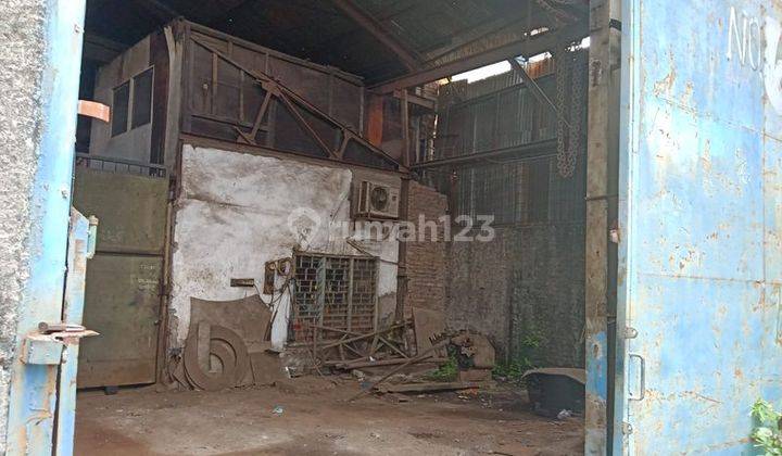 Gudang Sederhana di Pangeran Jayakarta, Jakarta Barat.ga15801hr 2