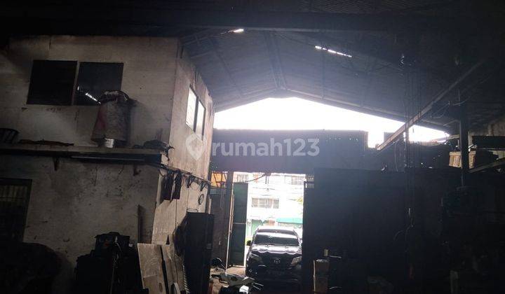 Gudang Sederhana di Pangeran Jayakarta, Jakarta Barat.ga15801hr 3