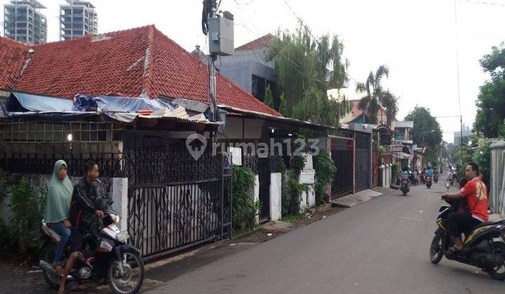 Rumah Siap Huni, Strategis, Pinggir Jalan di Kemanggisan. 15901 1