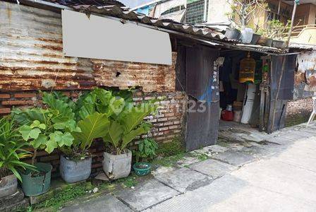 Tanah di Green Ville, Jakarta Barat SHM 135 m² 2