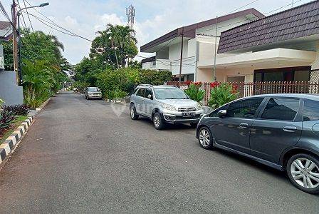 Rumah Dlm Komp. Lingk Tenang Dan Asri di Kemanggisan. 20558 2